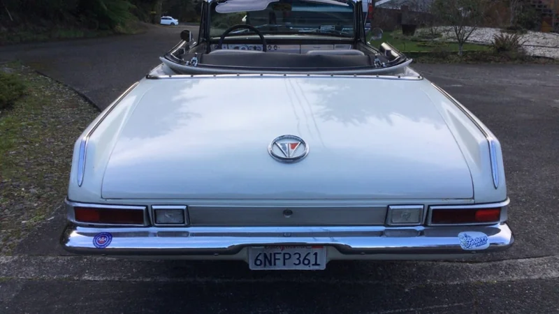 1963 Plymouth  Valiant Signet 200 9