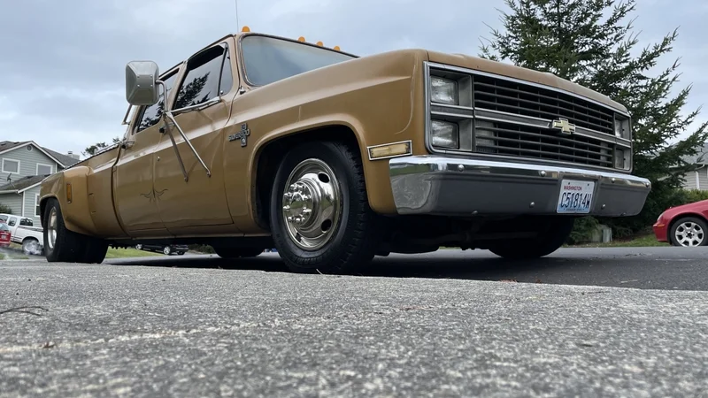 1984 Chevrolet C30 10