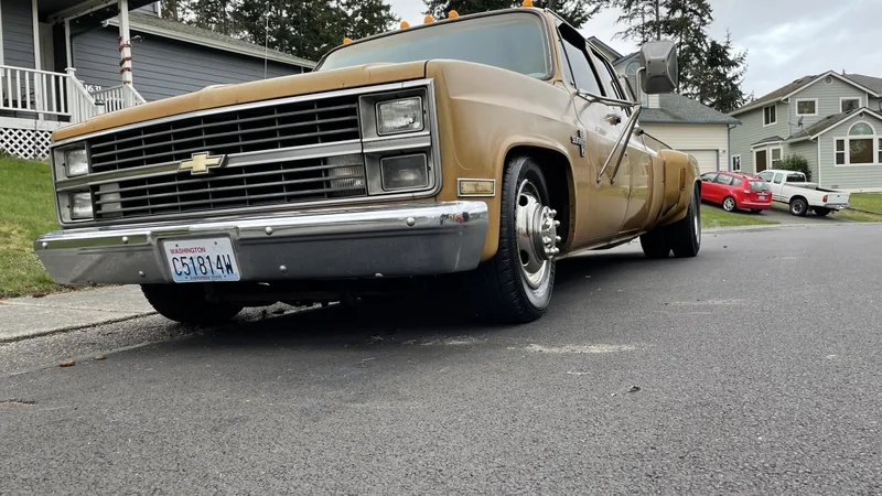 1984 Chevrolet C30 15