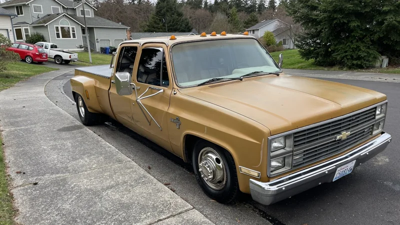 1984 Chevrolet C30 12