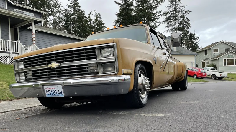 1984 Chevrolet C30 13