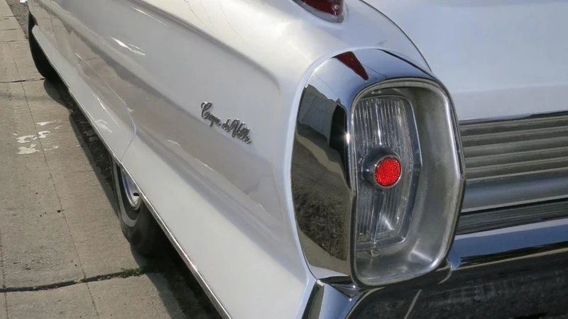 1962 Cadillac Coupe DeVille 4
