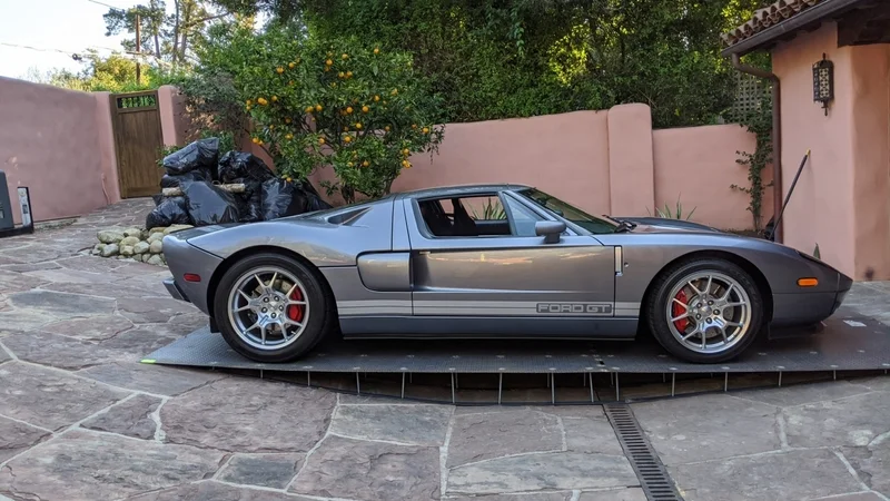 2006 Ford GT 2