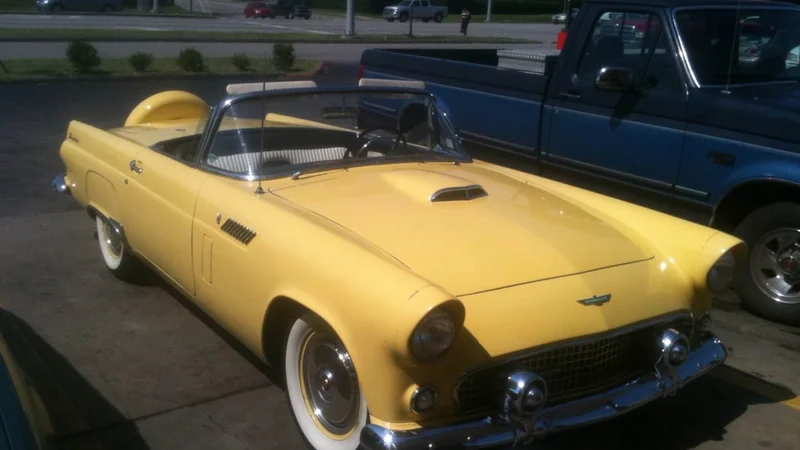 1956 Ford Thunderbird