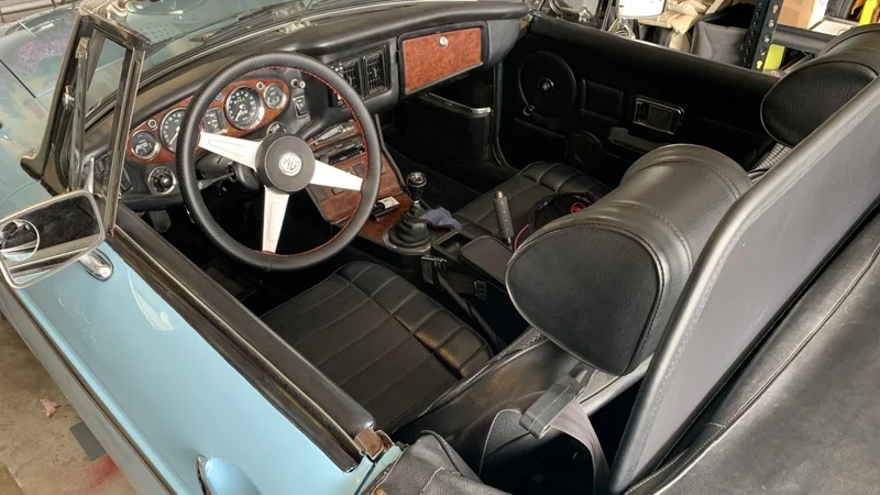 1976 MG MGB 2