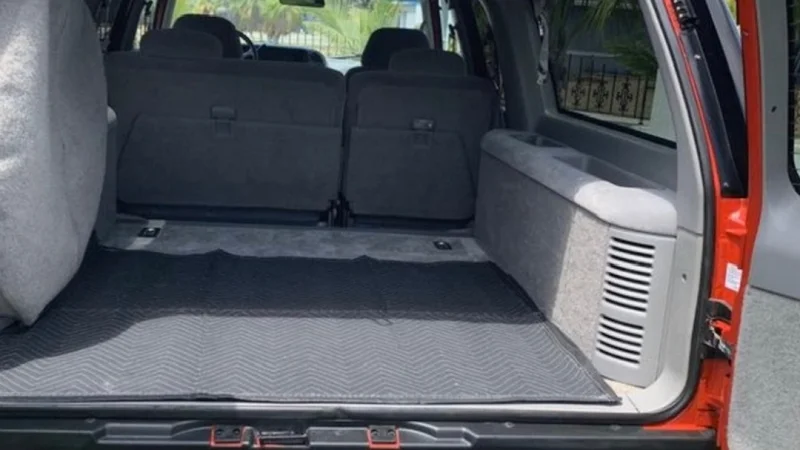 1995 GMC Suburban 5