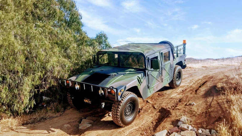 1992 AM General M998 6