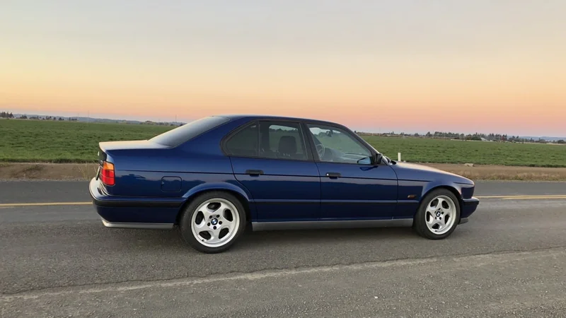1993 BMW M5