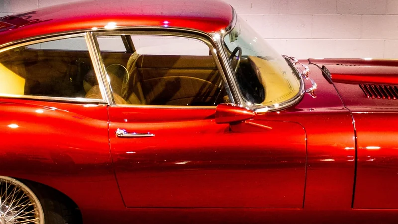 1968 Jaguar E Type 6