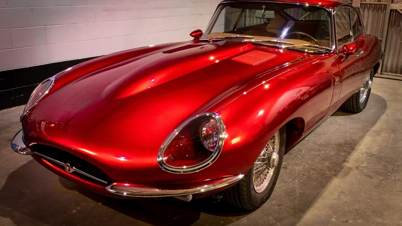 1968 Jaguar E Type 4