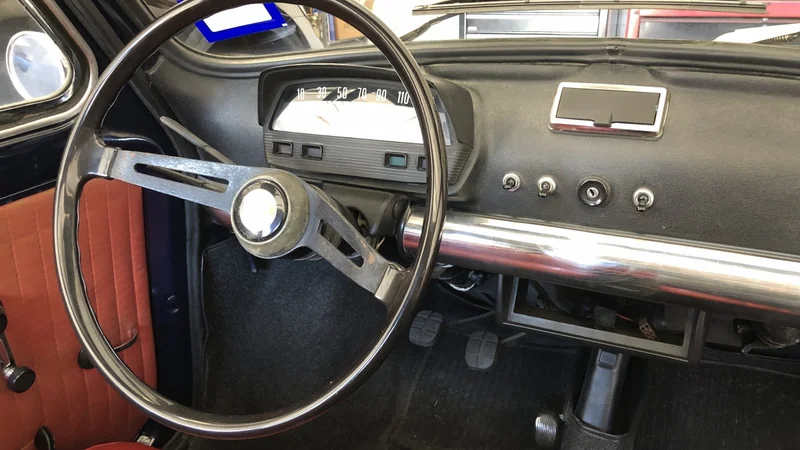 1969 Fiat 500L 10