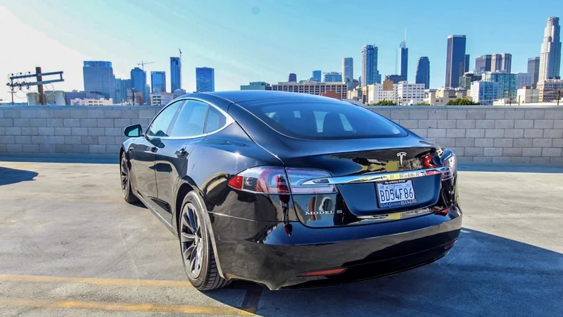2017 Tesla Model S 5