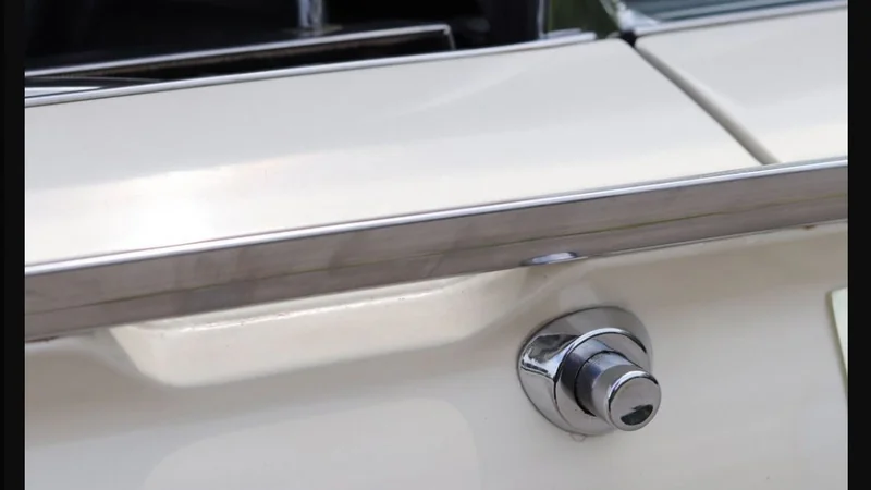 1962 Ford Thunderbird 9