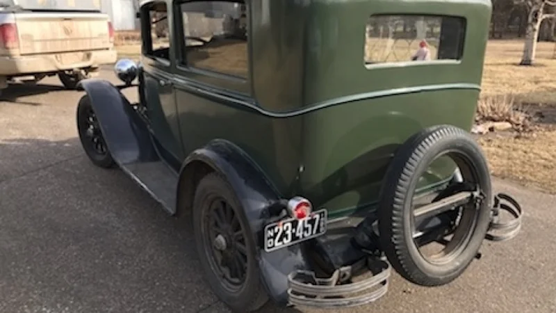 1928 Plymouth Q 3