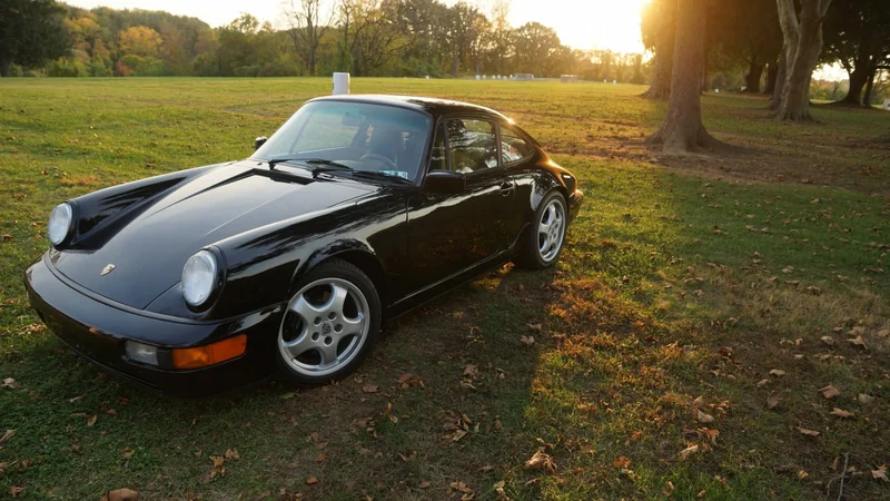 1990 Porsche 911 Carrera 2 14