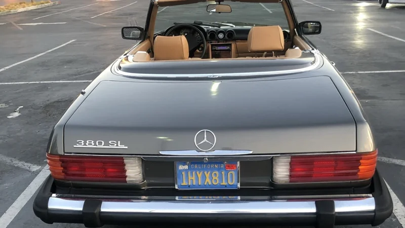 1986 Mercedes-Benz 380SL 2