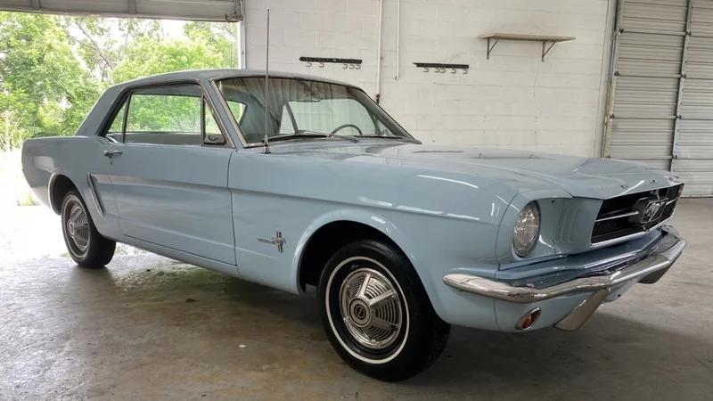 1965 Ford Mustang 3