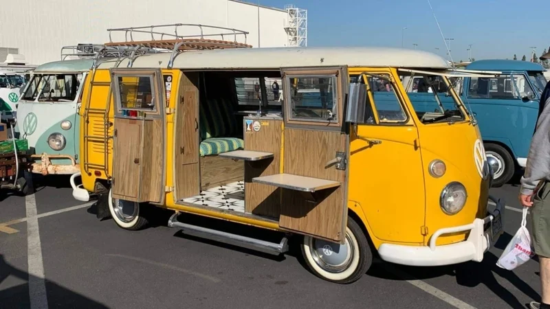 1966 Volkswagen Bus