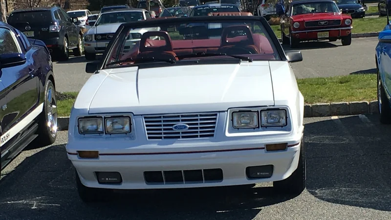 1984 Ford Mustang 4