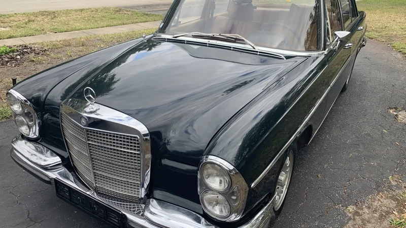 1972 Mercedes-Benz 280S 4