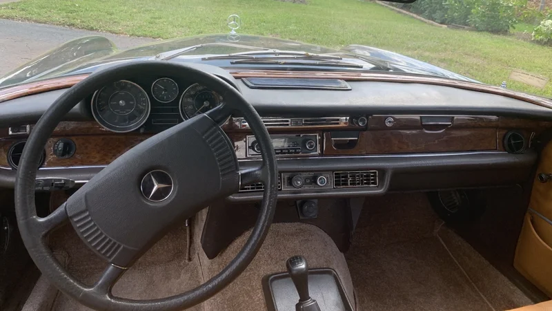 1972 Mercedes-Benz 280S 6