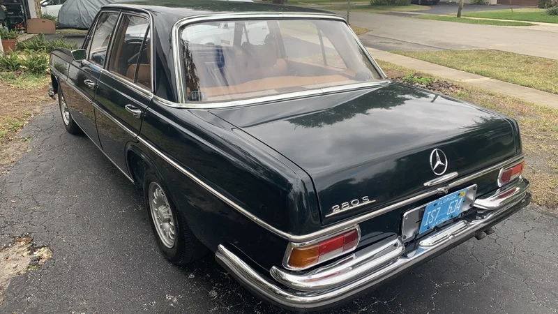 1972 Mercedes-Benz 280S 8