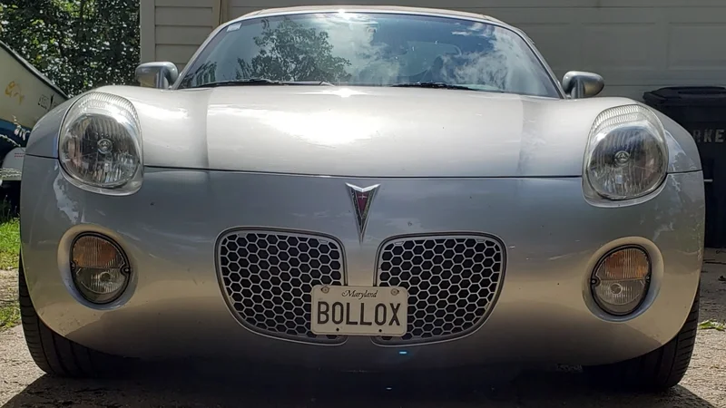 2008 Pontiac Solstice 9