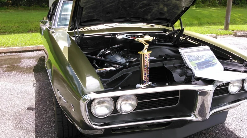 1968 Pontiac Firebird 2