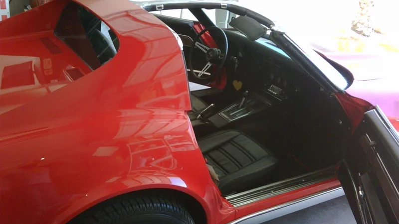1973 Chevrolet Stingray 2