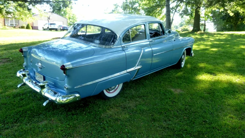 1953 Oldsmobile S88 4 droor sedan 2