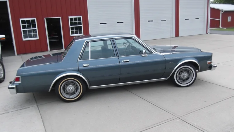 1987 Dodge Diplomat 3