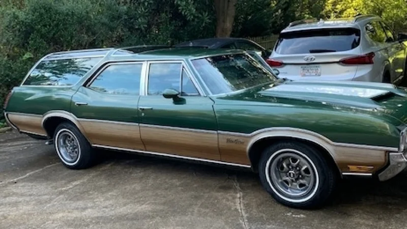 1970 Oldsmobile Vista Cruiser 2