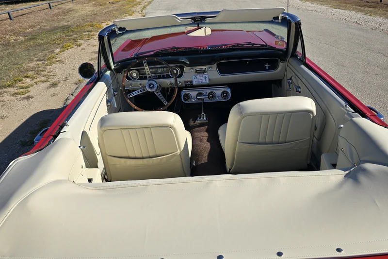 1965 Ford Mustang automatic  6