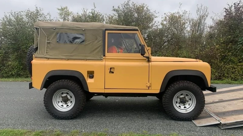 1991 Land Rover Defender 90