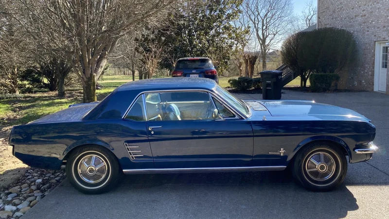 1966 Ford Mustang