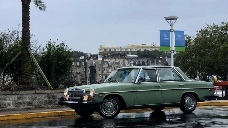 1975 Mercedes-Benz 280