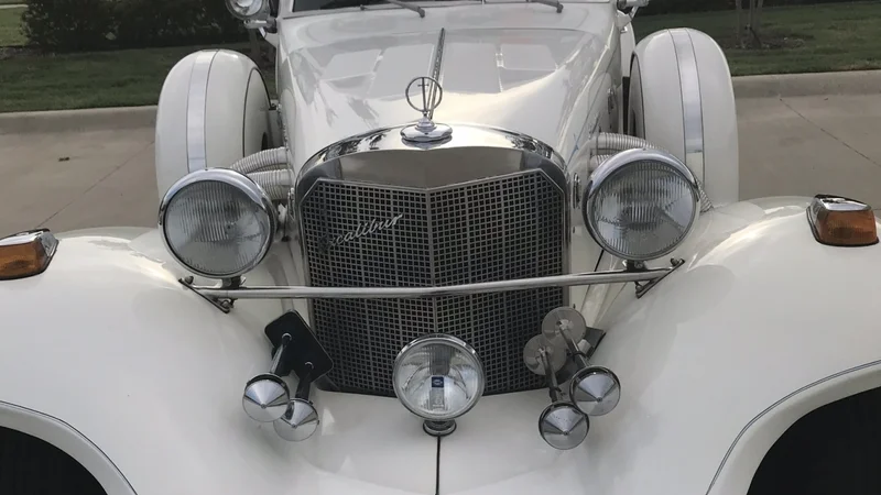 1988 Excalibur V5 3