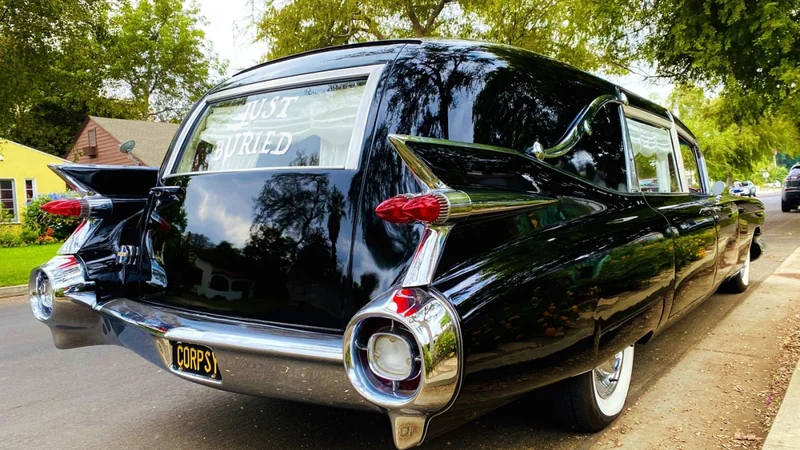 1959 Cadillac Fleetwood Series 75 Hearse 2