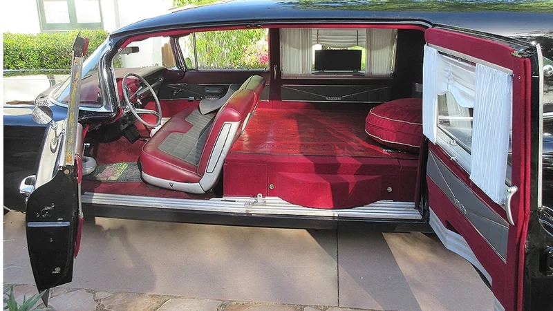 1959 Cadillac Fleetwood Series 75 Hearse 7