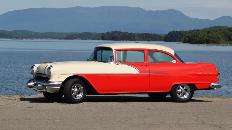 1956 Pontiac Chieftain Eight 2