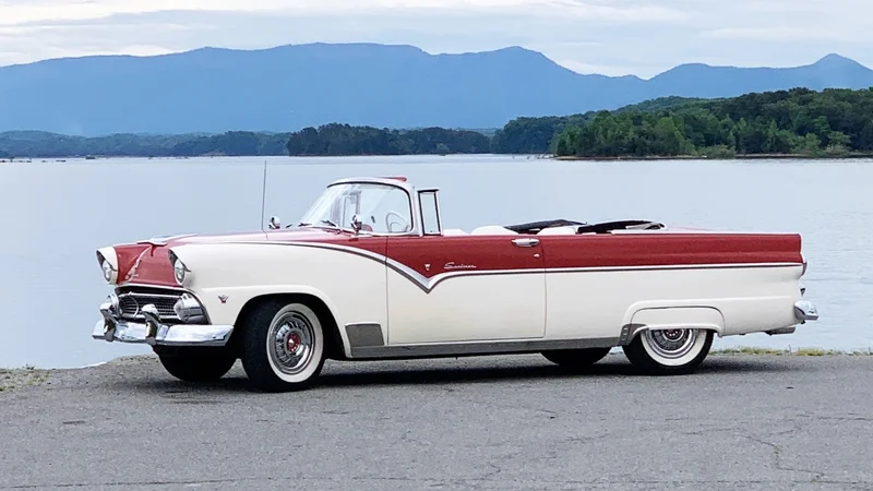1955 Ford Sunliner