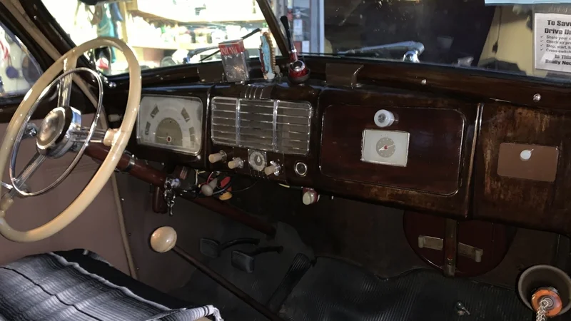 1937 Buick Special deluxe 4