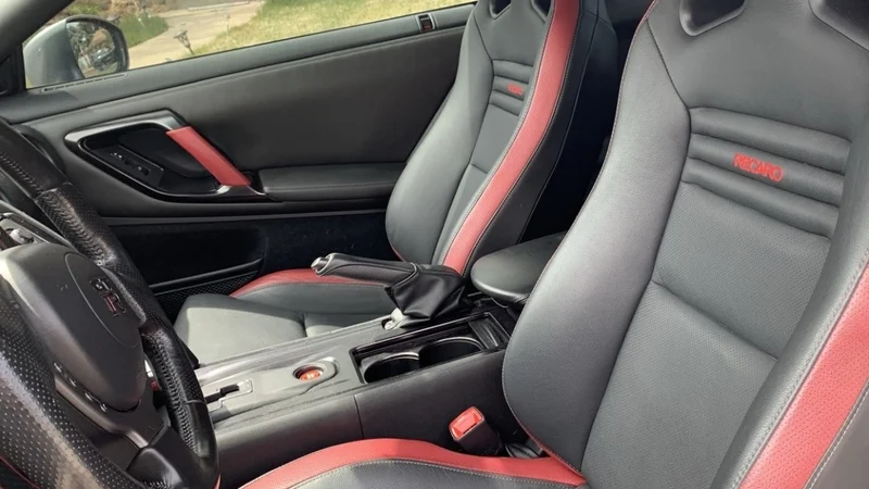 2012 Nissan GT-R Black Edition