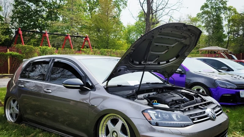 2016 Volkswagen Golf R