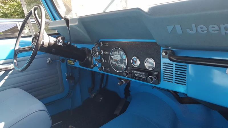 1976 Jeep CJ-7 3