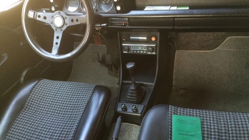 1972 BMW 2002 Targa 4