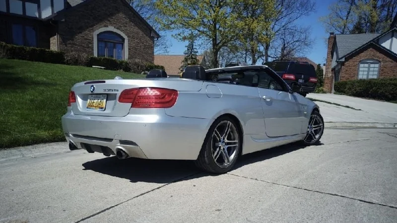 2011 BMW 335is 5