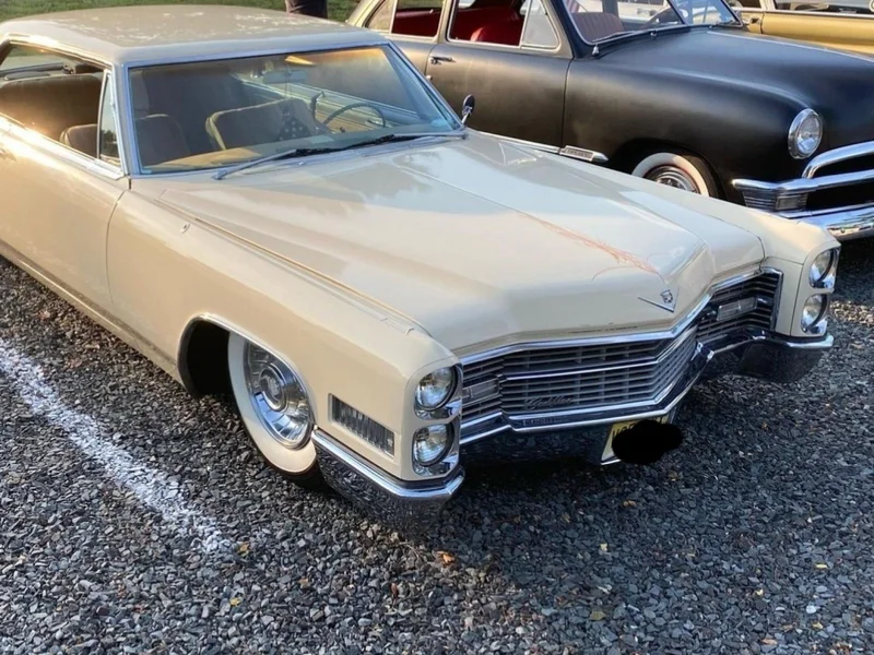 1966 Cadillac Coupe DeVille 5