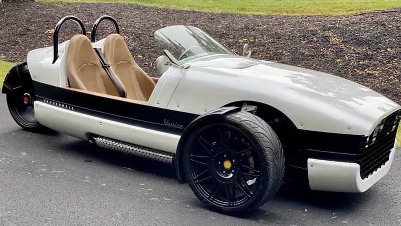 2019 Vanderhall Venice GT 4