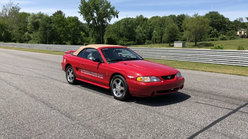 1994 Ford Mustang 2
